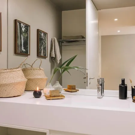 Penida - 1 Bedroom In Saldanha Lägenhet