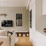 Penida - 1 Bedroom In Saldanha Lägenhet *